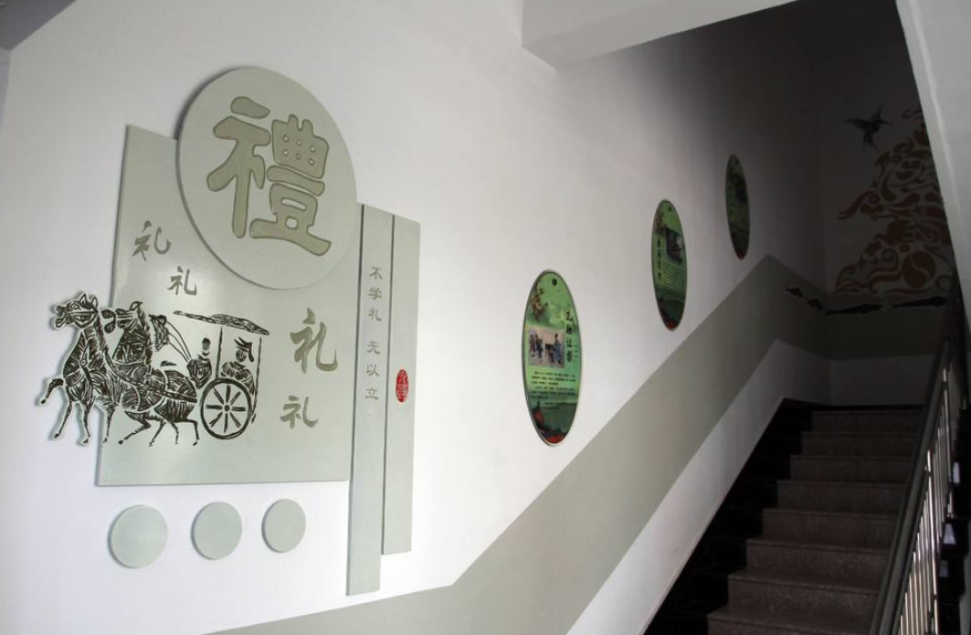 报社楼梯文化墙图片制作